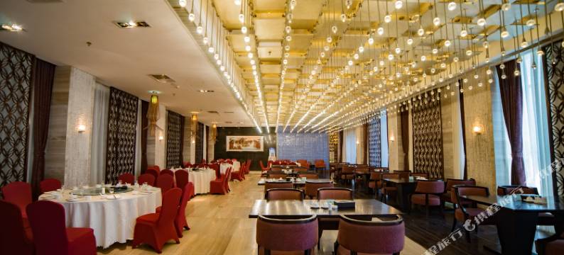 万紫千红度假酒店图片