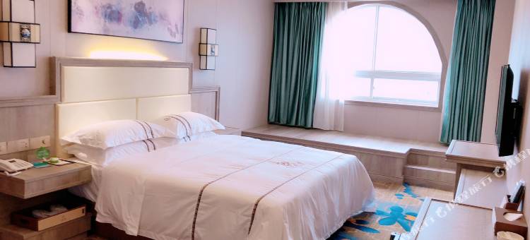 凤庆华源花园酒店(凤庆客运站店)图片