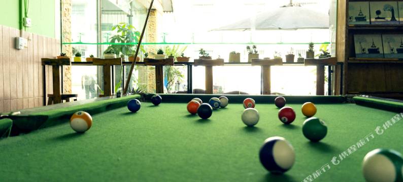 涂鸦青旅(曼听公园店)图片