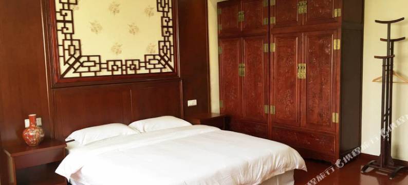 黄山浦溪河畔假日酒店图片