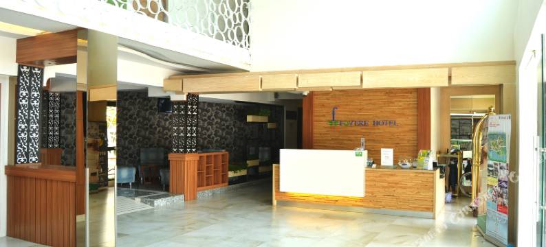 三宝垄弗维尔班达拉酒店(Fovere Bandara Semarang)图片