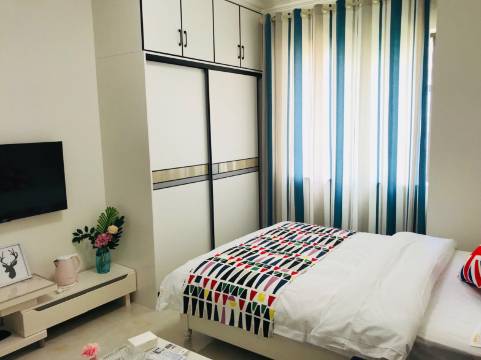 米啦公寓(成都龙泉驿航空职业技术学院店)