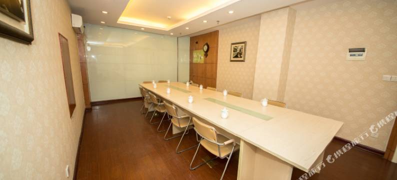 淮安汉坤花园酒店(洪泽湖大道世纪广场店)图片