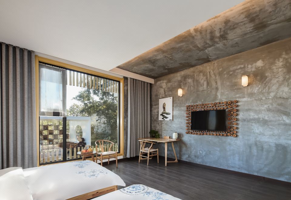 Floral Hotel Take Your Time (Mount Tai)Hotel Overview