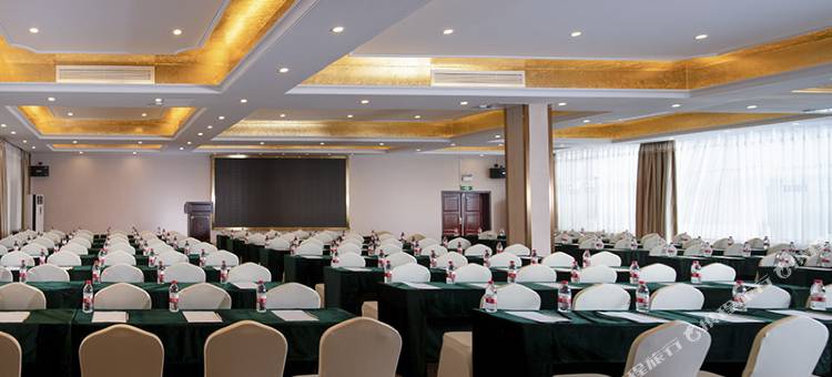 维也纳酒店(益阳赫山区秀峰公园店)图片