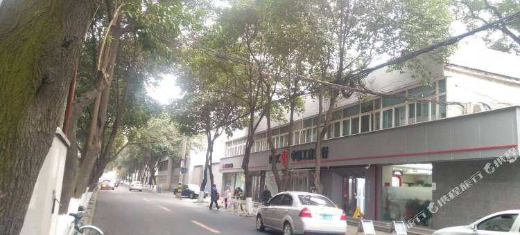 成都远方青年旅舍(一品天下地铁站店)图片