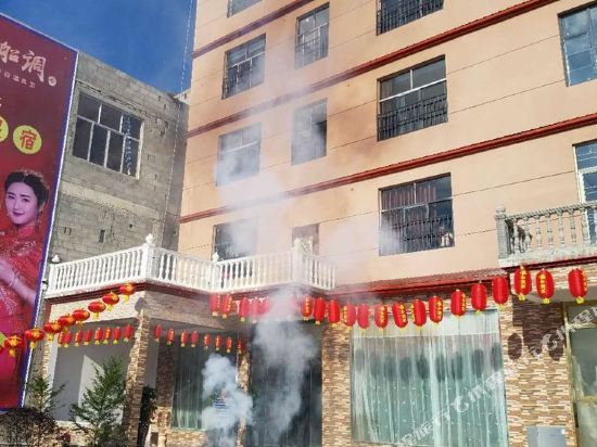 恩施段光辉公寓