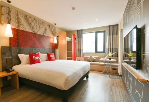 Ibis Hotel (Xi'an Jiaotong University) Hotel Overview