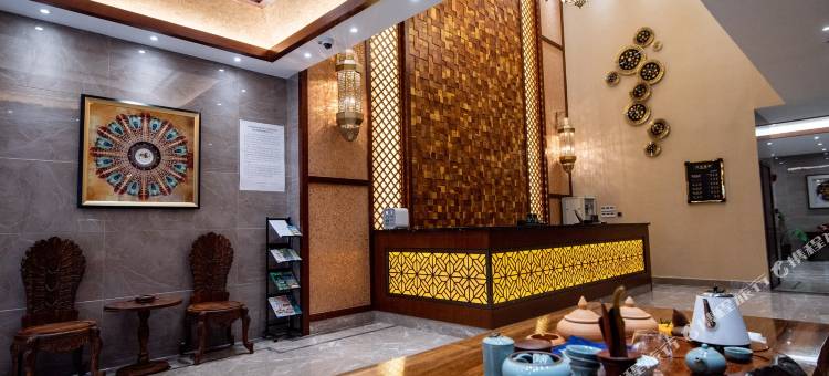 超越梦想酒店(西双版纳景洪告庄西双景星光夜市店)图片