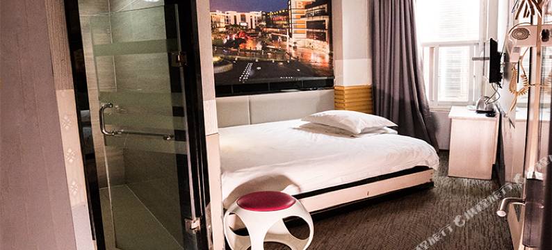 居乐福时尚精品酒店(柳州屏山店)图片