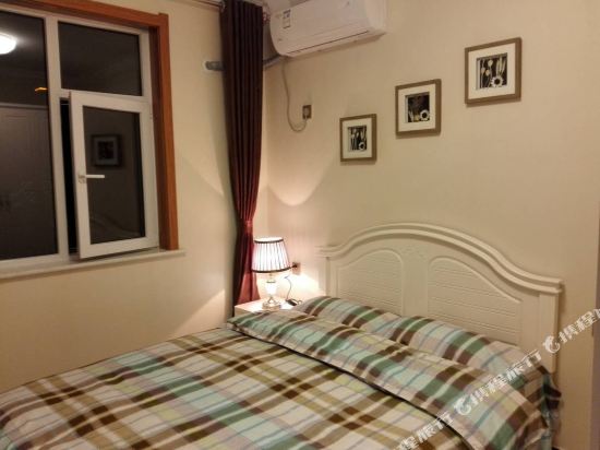 雄县冉宏伟温馨公寓