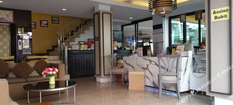 普吉岛阿西诺布奇特酒店(Ansino Bukit Hotel Phuket)图片