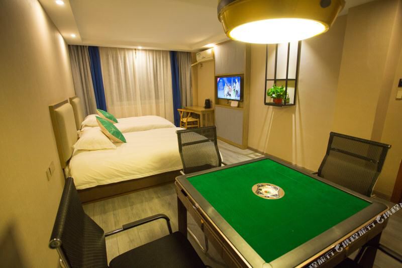 丰元时尚旅馆(金华高铁站店)