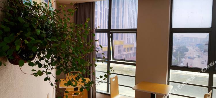 美馨酒店(柳州高铁站柳南万达店)图片