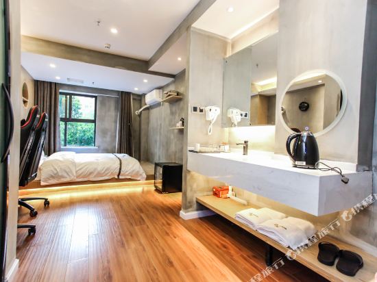 武汉光谷国际广场购物攻略,光谷国际广场物中