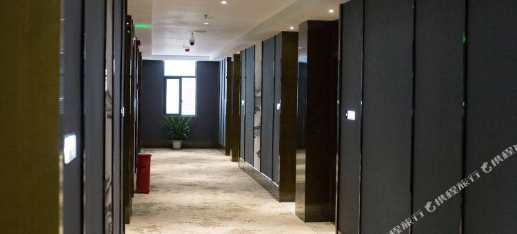 御龙湾国际酒店图片