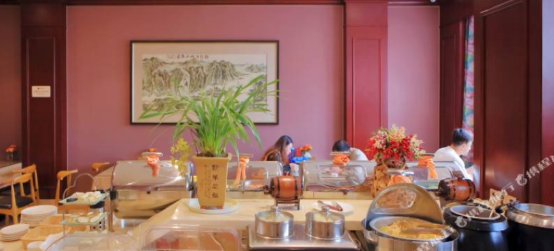 富嘟酒店(东阳银泰城歌山路轻轨站A口店)图片