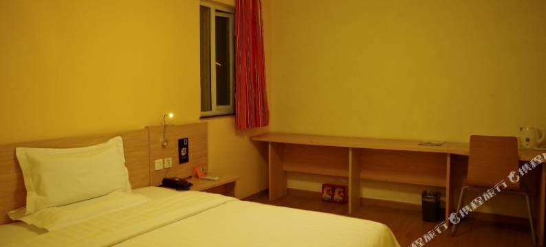 速8酒店(乌鲁木齐时代广场光明路店)图片