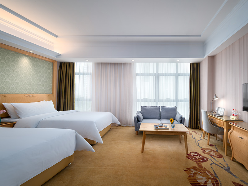 Vienna Hotel (Changshu Binjiang) Over view