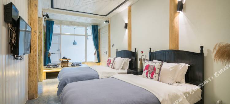 腾冲凡隐 · 悠然客景观客栈(和顺古镇店)图片