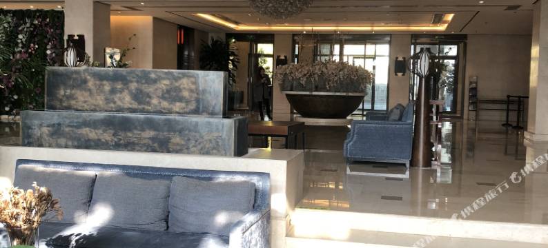 海畔拾光民宿(蔚蓝海岸店)图片