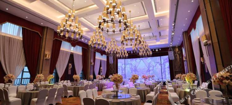 哈尔滨群力新区智选假日酒店(丁香公园地铁站店)图片