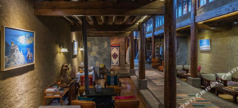 香格里拉阿若康巴·南索达庄园图片