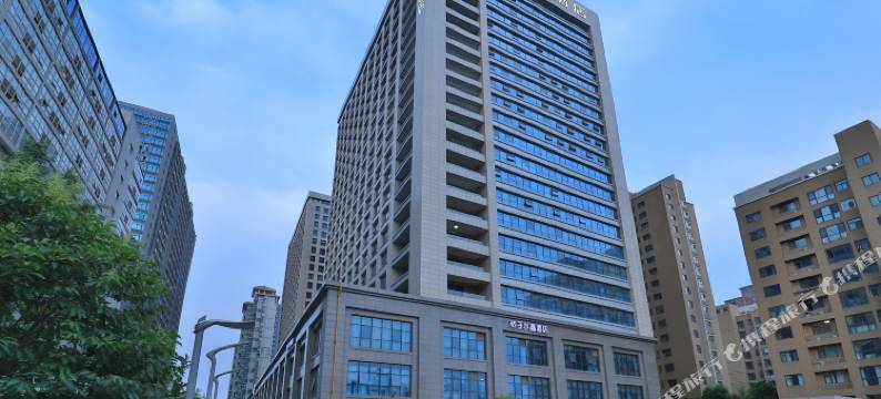 郑州会展中心五栋大楼桔子水晶酒店图片