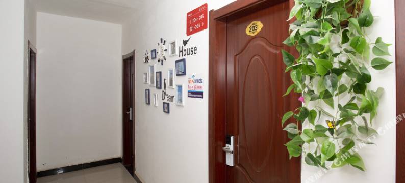 快乐驿站宾馆(西安建筑科技大学草堂校区店)图片