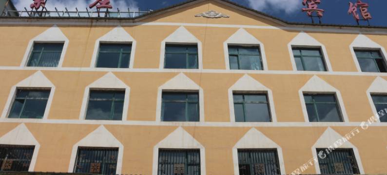 祁连紫庄宾馆图片