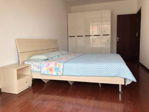 荣成孙彩荣公寓