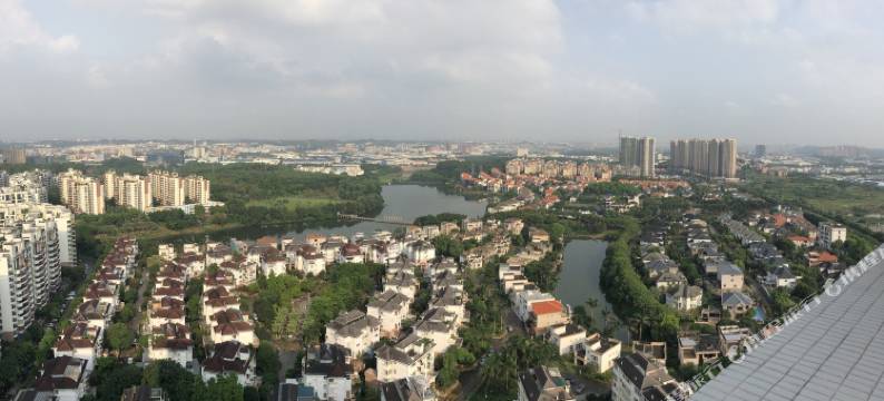 踢桃·Thouse公寓(南海体育中心长华国际店)图片