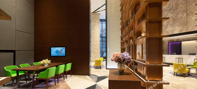 南宁东站希尔顿欢朋酒店图片