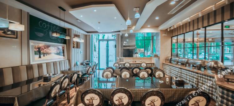 博雅假日酒店(长乐宫摩尔城店)图片