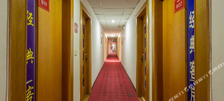 OYO经典客房(绍兴客运中心鲁迅故里度假区店)图片