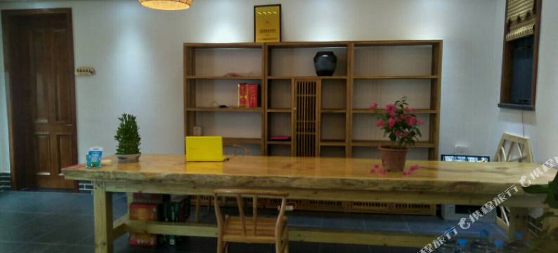 重渡沟牛家小溪民宿图片