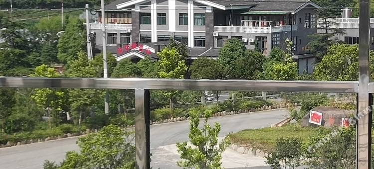杭州静沐暖阳民宿(龙井峡漂流店)图片