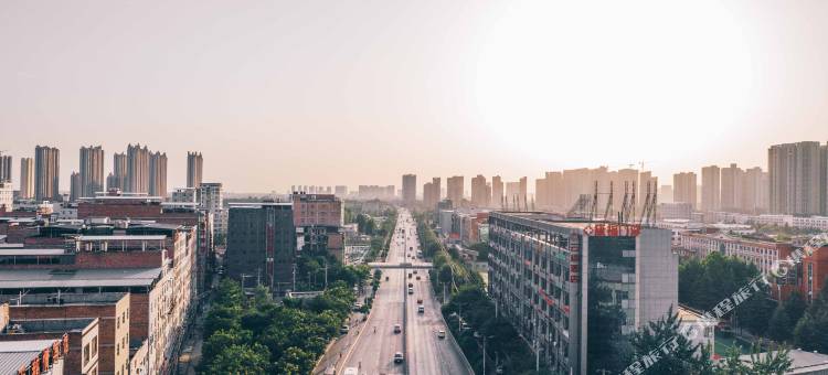 云栖酒店(丈八北路地铁站外事学院店)图片
