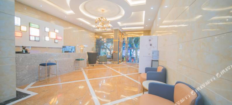 师宗万利酒店图片