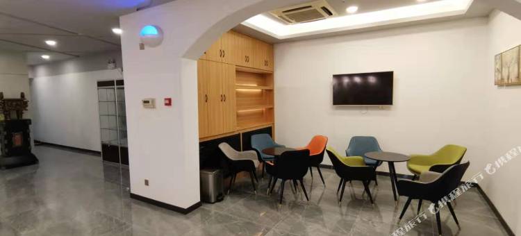 布丁严选酒店(济南印象城店)图片