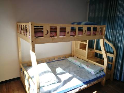 丰都听雨看风公寓