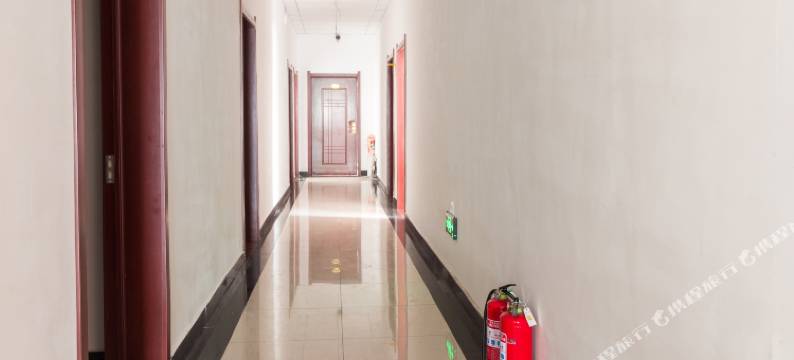 狼牙山花海食府酒店图片