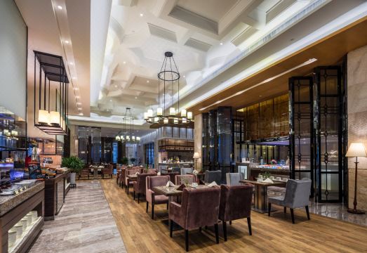 Felton Grand Hotel BazhongHotel Overview