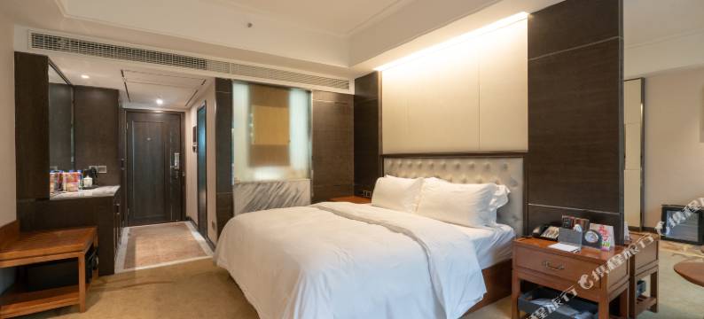 宝兴熊猫老家大酒店图片