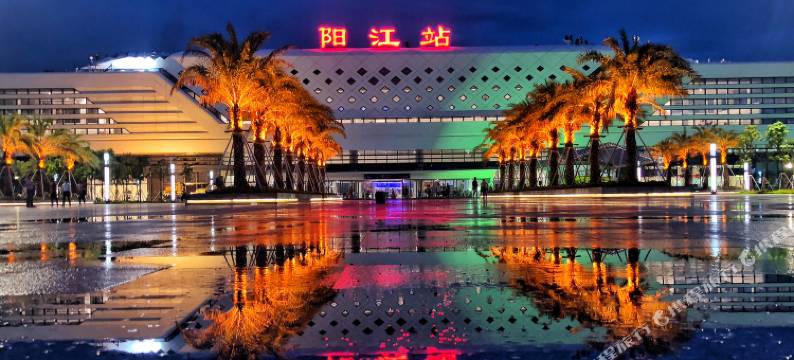 悦峰酒店(阳江百利广场店)图片