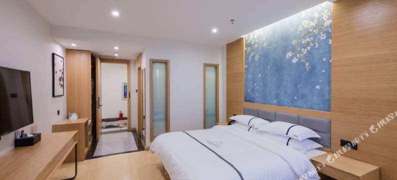 鹏朵岚枫酒店图片