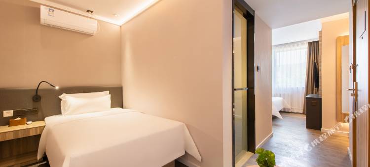 汉庭优佳酒店(大连辽师大地铁站店)图片