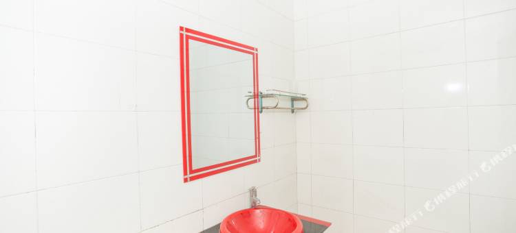 OYO曲靖兴华宾馆图片