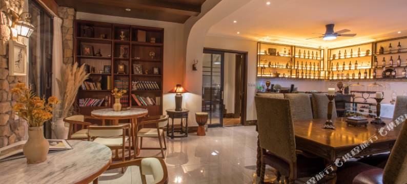 大理和柒海景酒店图片