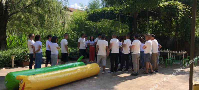 嵩明尘清邑美酒店图片